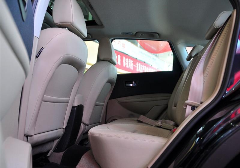 東風日產 逍客 2010款 20X雷 CVT 2WD