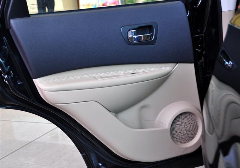 東風(fēng)日產(chǎn) 逍客 2010款 20X雷 CVT 2WD