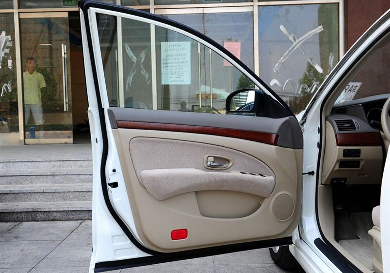 東風(fēng)日產(chǎn) 軒逸 2009款 1.6XE 舒適版 AT