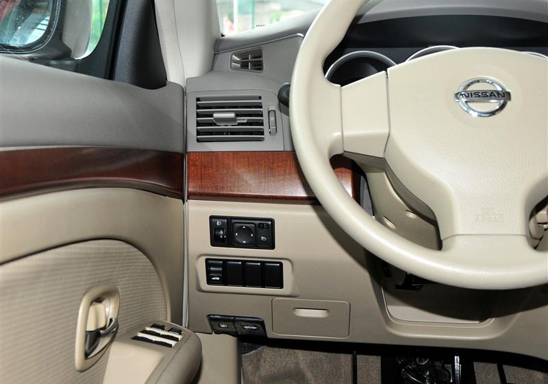 東風(fēng)日產(chǎn) 軒逸 2009款 1.6XL 豪華天窗版 MT