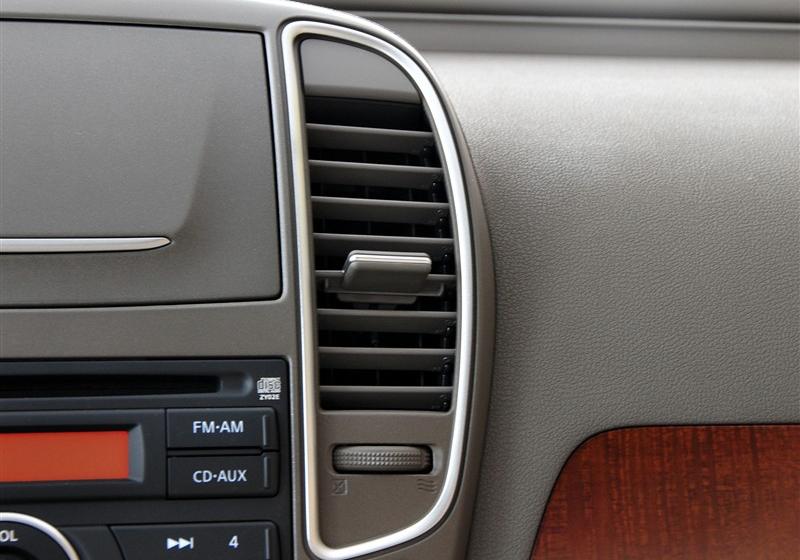 東風(fēng)日產(chǎn) 軒逸 2009款 1.6XL 豪華天窗版 MT