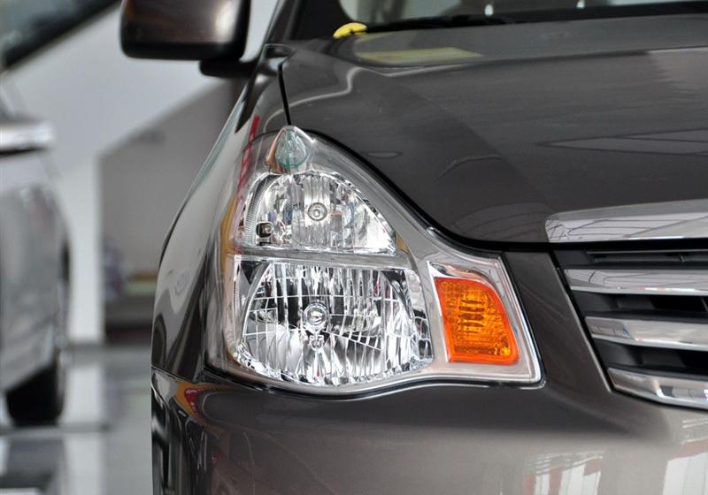 東風(fēng)日產(chǎn) 軒逸 2009款 1.6XL 豪華天窗版 AT