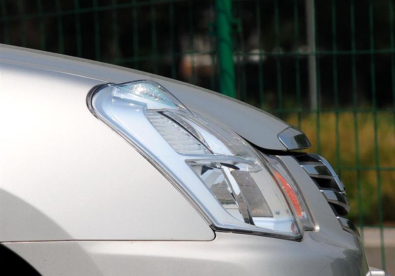 東風(fēng)日產(chǎn) 軒逸 2009款 2.0XL 科技天窗版