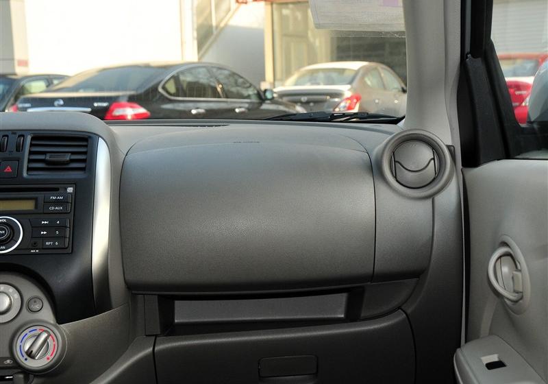 東風(fēng)日產(chǎn) 陽光 2011款 1.5XE 舒適版 MT