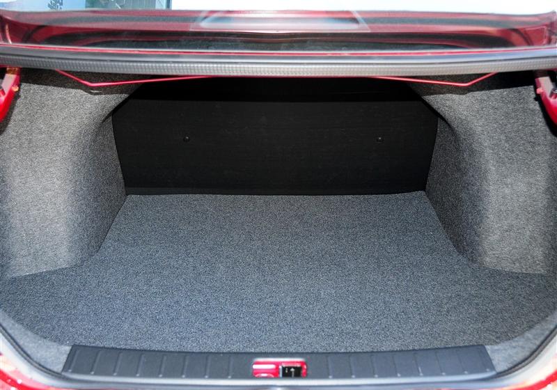 東風(fēng)日產(chǎn) 陽(yáng)光 2011款 1.5XE 舒適版 CVT