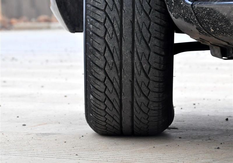 東風(fēng)日產(chǎn) 陽(yáng)光 2011款 1.5XV 尊貴版 MT