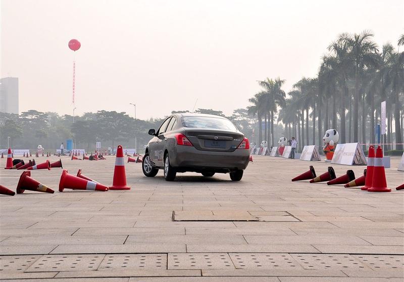 東風日產 陽光 2011款 1.5XV 尊貴版 CVT