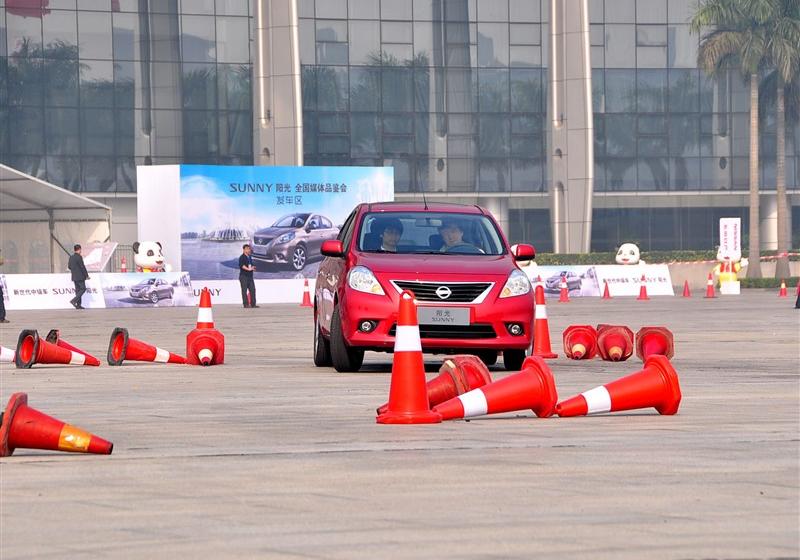 東風日產 陽光 2011款 1.5XV 尊貴版 CVT