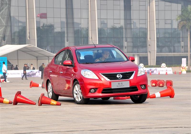 東風日產 陽光 2011款 1.5XV 尊貴版 CVT