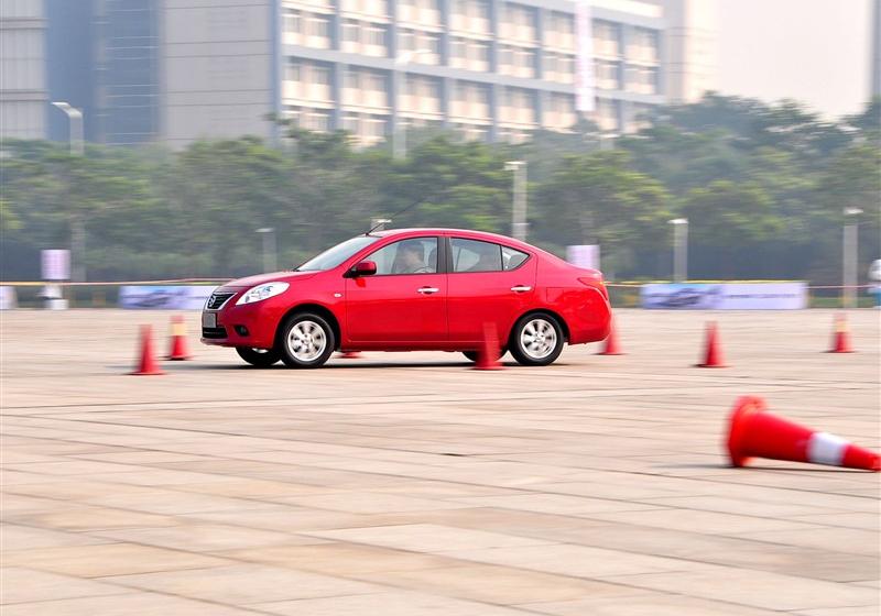 東風日產 陽光 2011款 1.5XV 尊貴版 CVT