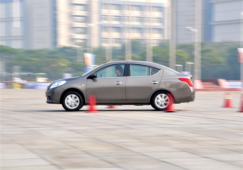 東風日產 陽光 2011款 1.5XV 尊貴版 CVT