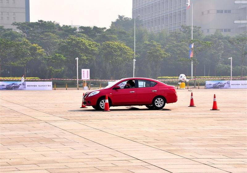 東風日產 陽光 2011款 1.5XV 尊貴版 CVT