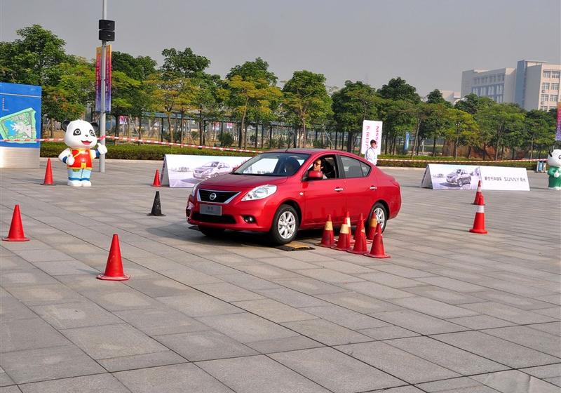 東風日產 陽光 2011款 1.5XV 尊貴版 CVT