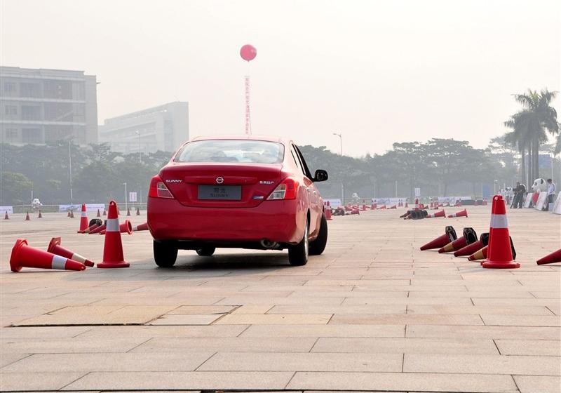 東風日產 陽光 2011款 1.5XV 尊貴版 CVT