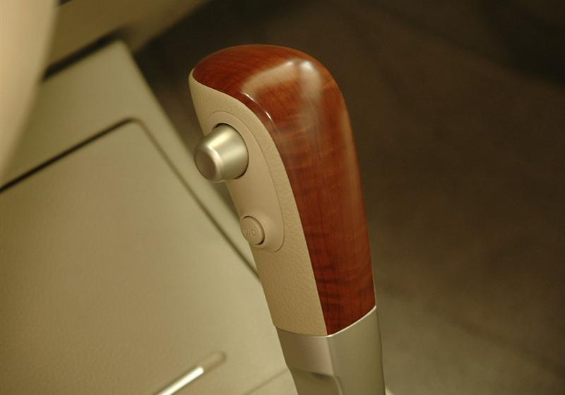 東風日產 頤達 2008款 1.6 自動尊貴型