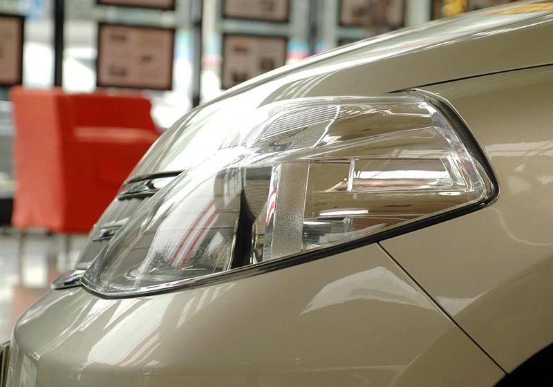 東風(fēng)日產(chǎn) 頤達(dá) 2008款 1.6 自動(dòng)尊貴型