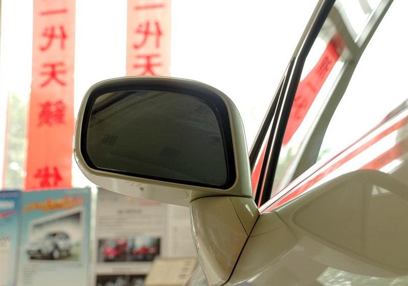 東風(fēng)日產(chǎn) 頤達 2008款 1.6 自動尊貴型