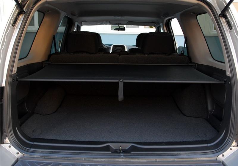 鄭州日產(chǎn) 帕拉丁 2006款 2.4 兩驅(qū)標(biāo)準(zhǔn)型