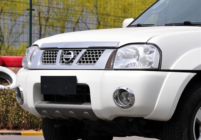 鄭州日產(chǎn) 帕拉丁 2006款 2.4 四驅(qū)標(biāo)準(zhǔn)型