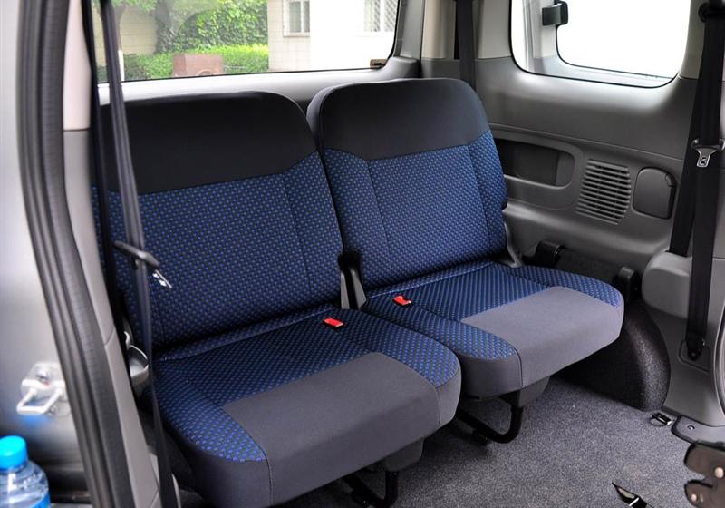 鄭州日產(chǎn) 日產(chǎn)NV200 2010款 1.6 豪華型