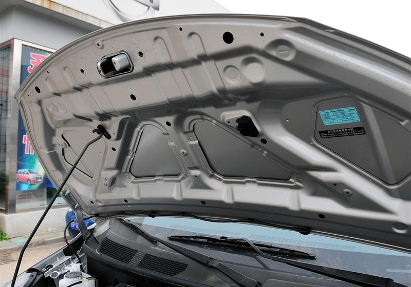 鄭州日產 日產NV200 2011款 1.6 尊雅型 232座