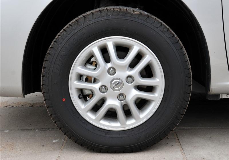 鄭州日產 日產NV200 2011款 1.6 尊雅型 232座