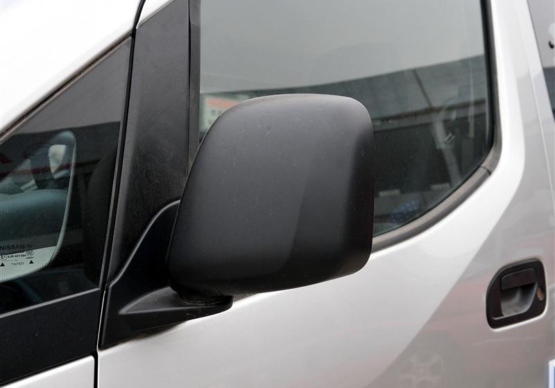 鄭州日產 日產NV200 2011款 1.6 尊雅型 232座