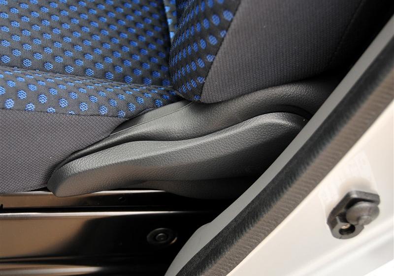 鄭州日產 日產NV200 2011款 1.6 尊貴型 223座