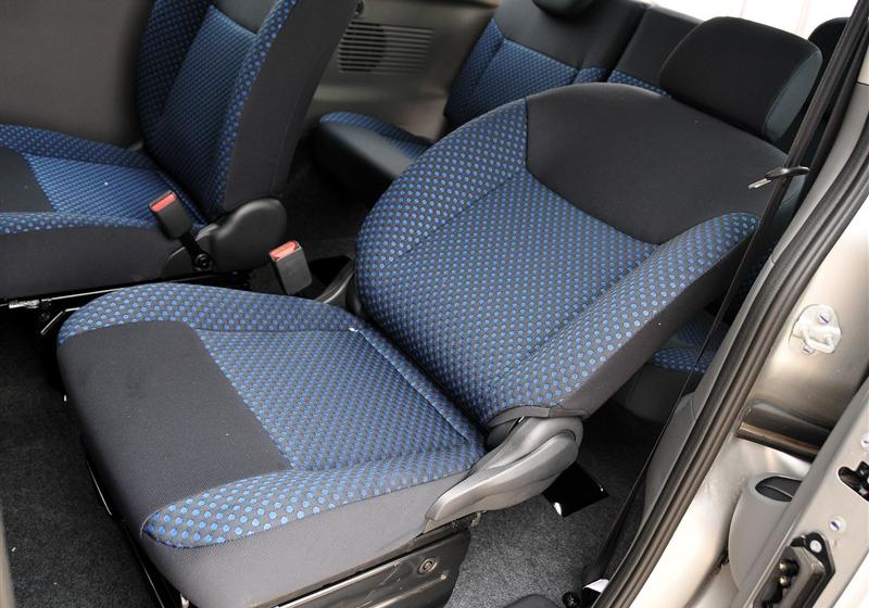 鄭州日產 日產NV200 2011款 1.6 尊貴型 223座