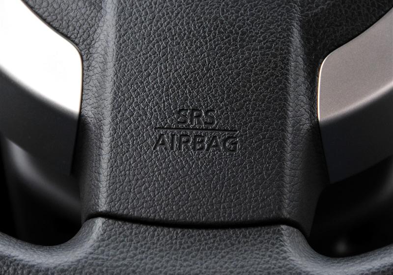 鄭州日產 日產NV200 2011款 1.6 尊貴型 223座