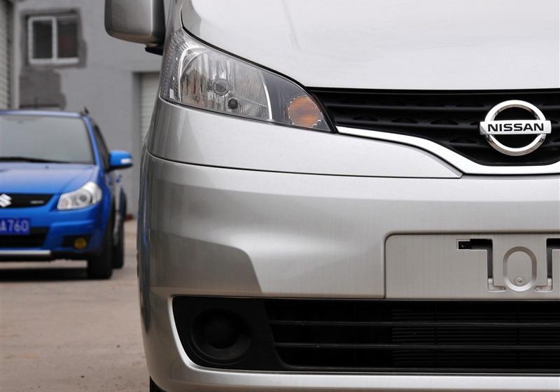 鄭州日產 日產NV200 2011款 1.6 尊貴型 223座