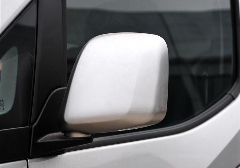 鄭州日產 日產NV200 2011款 1.6 尊貴型 223座