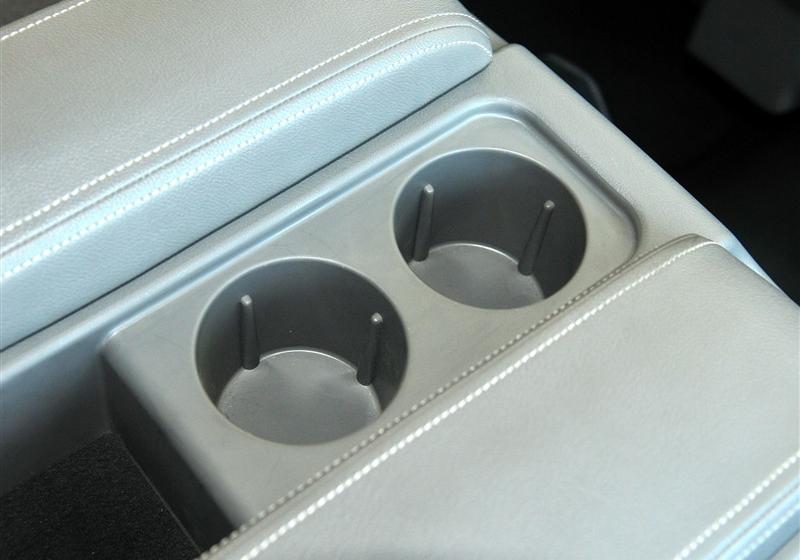 奇瑞汽車 威麟H3 2011款 2.0T 豪華型