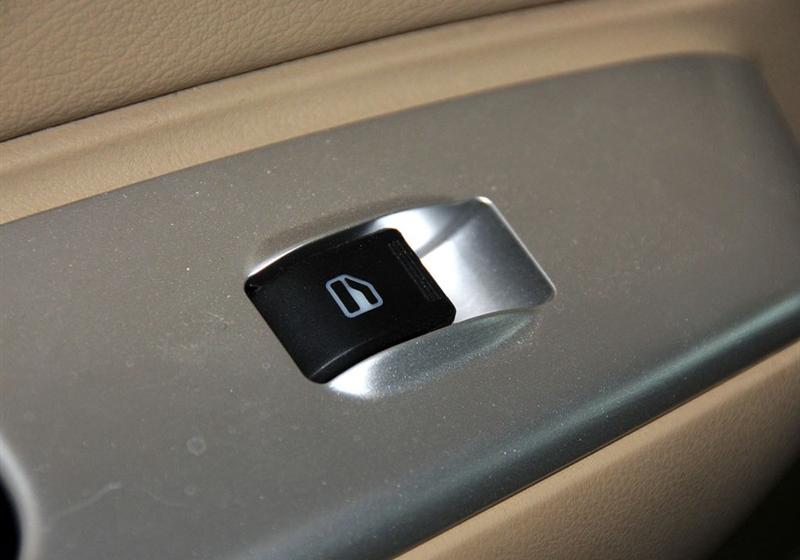 奇瑞汽車 威麟V5 2009款 2.0L 5MT 豪華型