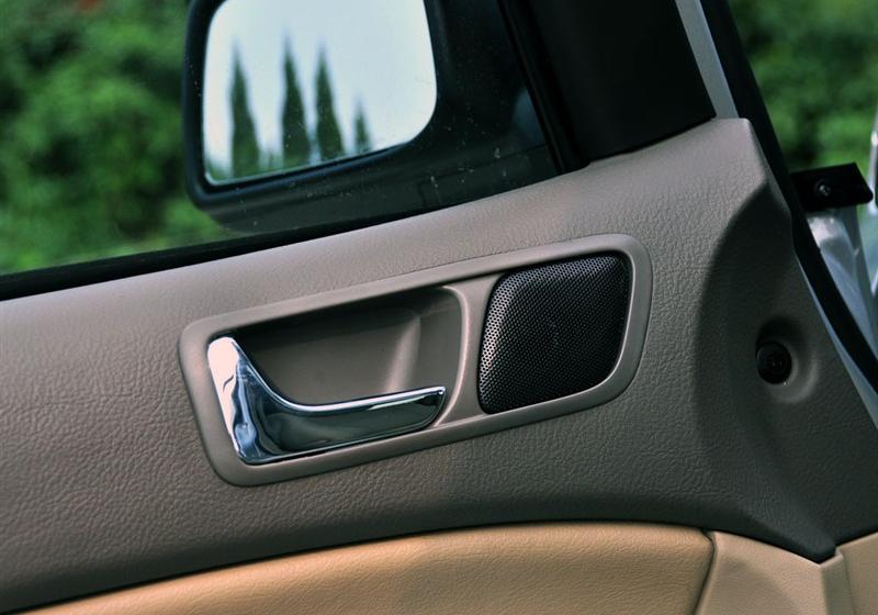 奇瑞汽車 威麟V5 2009款 2.0L 4AT 豪華型