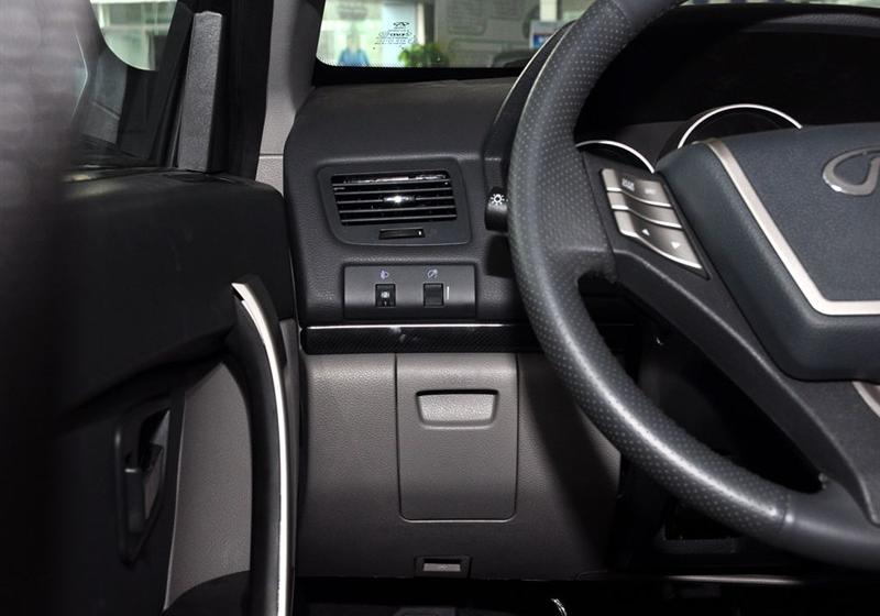 奇瑞汽車 威麟X5 2010款 2.0T 四驅舒適型