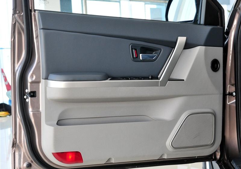 奇瑞汽車 威麟X5 2010款 2.0T 四驅精英型