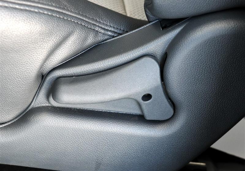 奇瑞汽車(chē) 威麟X5 2010款 2.0T 四驅(qū)精英型