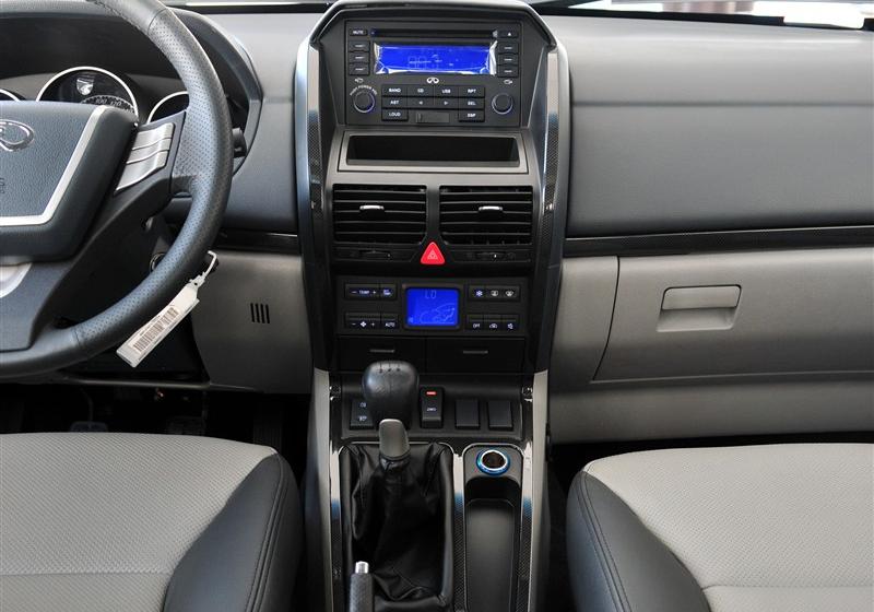 奇瑞汽車(chē) 威麟X5 2010款 2.0T 四驅(qū)精英型