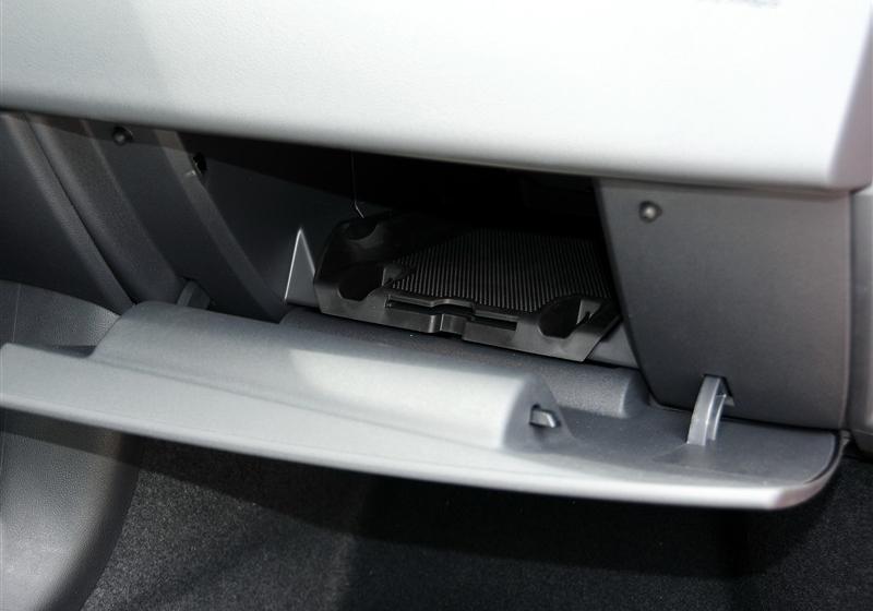 沃爾沃(進口) 沃爾沃C30 2012款 2.0 Aktiv 樂動套裝版