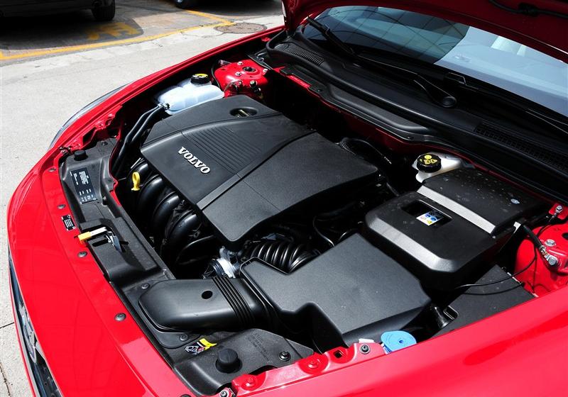 沃爾沃(進口) 沃爾沃C30 2012款 2.0 Aktiv 樂動套裝版