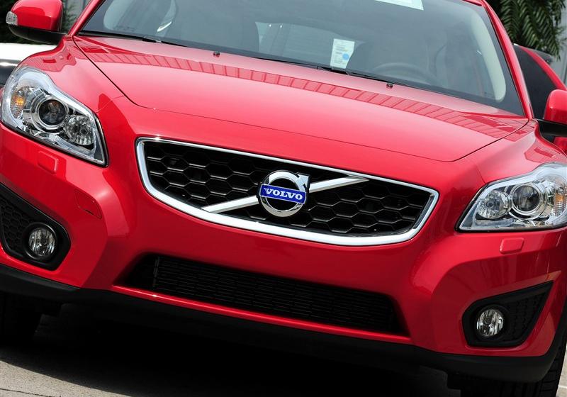 沃爾沃(進(jìn)口) 沃爾沃C30 2012款 2.0 Aktiv 樂(lè)動(dòng)套裝版