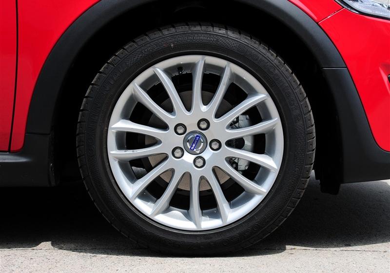 沃爾沃(進口) 沃爾沃C30 2012款 2.0 Aktiv 樂動套裝版