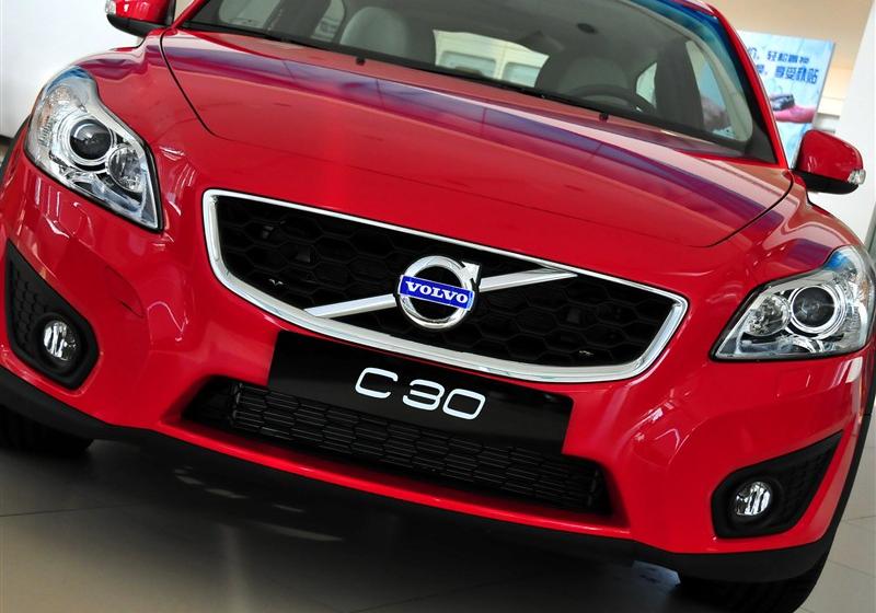 沃爾沃(進口) 沃爾沃C30 2012款 2.0 Aktiv 炫動套裝版
