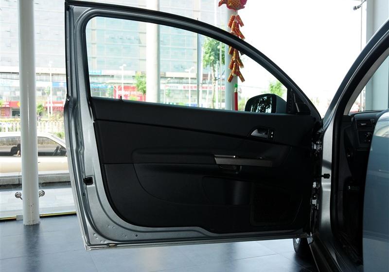 沃爾沃(進口) 沃爾沃C30 2011款 2.0 智尚版