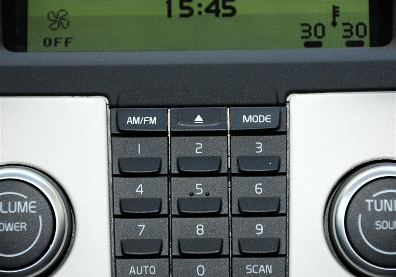 沃爾沃(進(jìn)口) 沃爾沃C30 2011款 2.0 智尚版