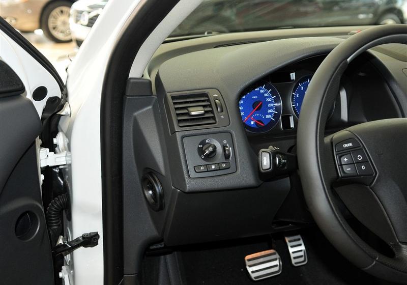 沃爾沃(進口) 沃爾沃C30 2011款 2.0 R-Design