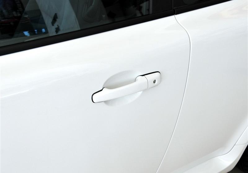 沃爾沃(進口) 沃爾沃C30 2011款 2.0 R-Design