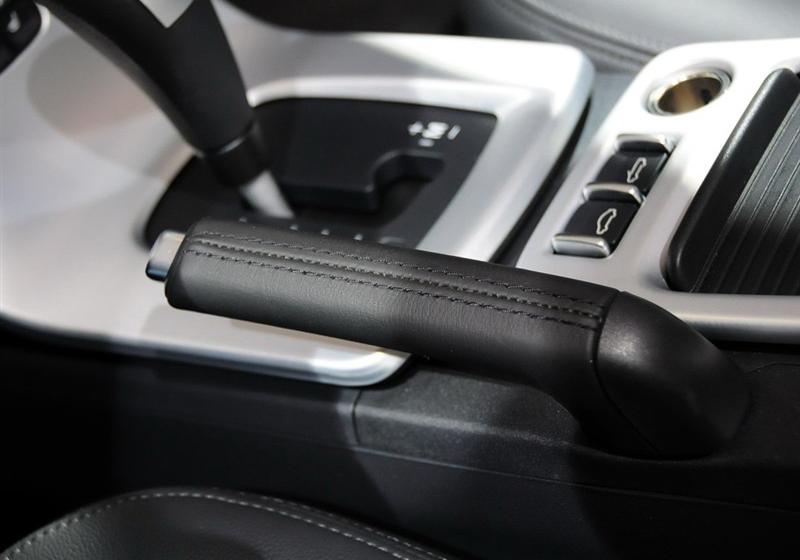 沃爾沃(進(jìn)口) 沃爾沃C70 2010款 2.5 T5