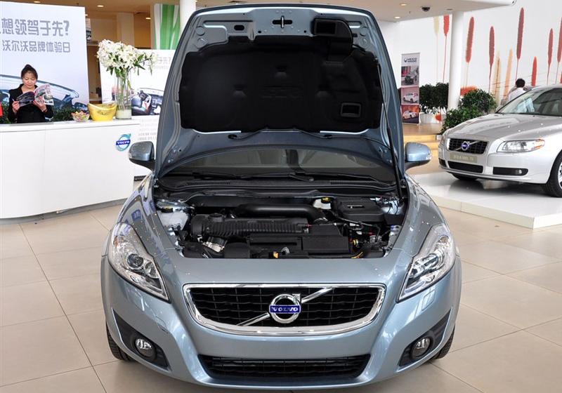 沃爾沃(進(jìn)口) 沃爾沃C70 2010款 2.5 T5